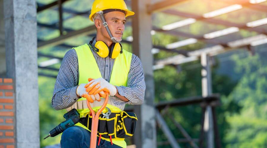 Expert Emergency Roof Repairs services in Lake Park, IA